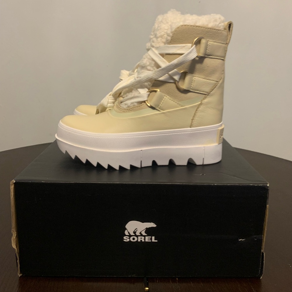 BRAND NEW SOREL: JOAN OF ARCTIC NEXT BOOT WATERPROOF
